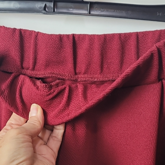 Chic Burgundy Skater Skirt - Picture 6 of 7